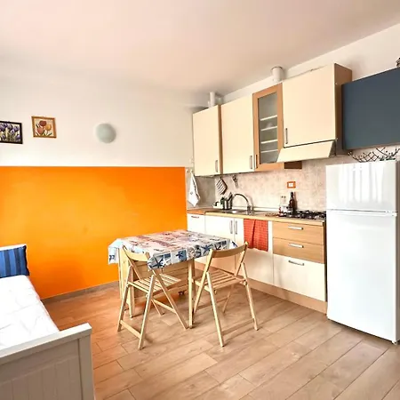 M221 - Marcelli, Nuovo Bilocale A 100mt Dal Mare Daire Marcelli